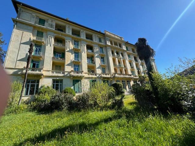 Charmant Studio Palais Du Golf Apartment Соспел Екстериор снимка